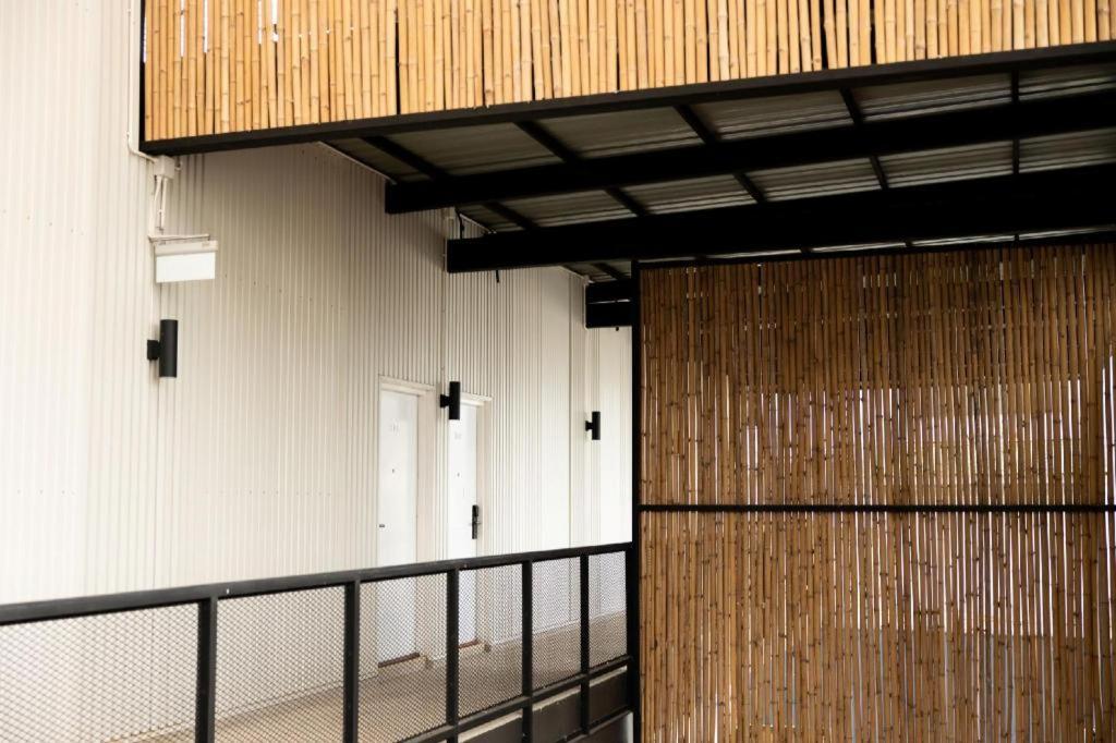 Pakchong Center Poshtel Hotel Kültér fotó