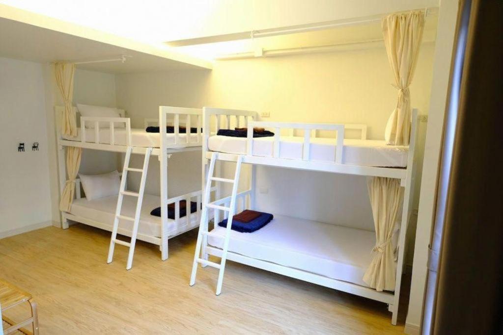 Pakchong Center Poshtel Hotel Kültér fotó